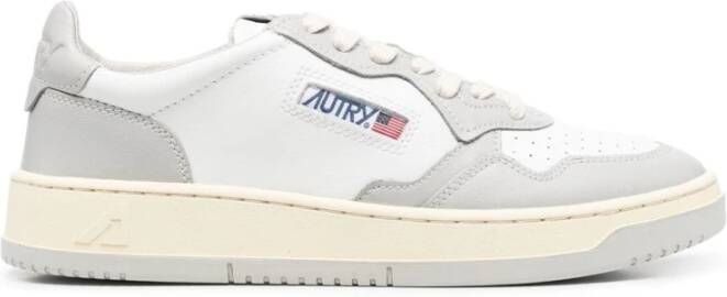 Autry Tijdloze stijl: Medalist Vintage-geïnspireerde lage sneakers White Heren