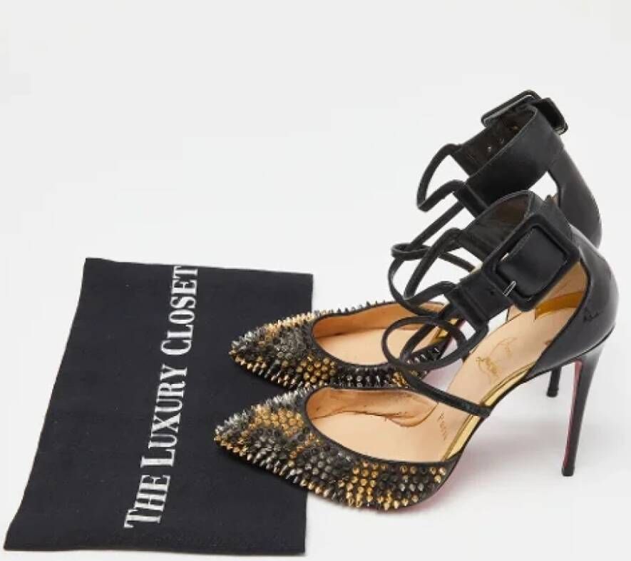 Christian Louboutin Pre-owned Leather sandals Black Dames