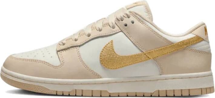 Nike Metallic Gold Phantom Sneakers Beige Dames