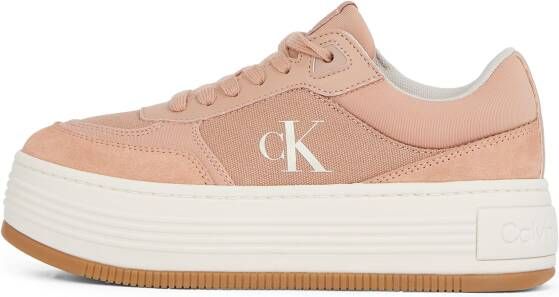 Calvin Klein Plateausneakers BOLD FLATF LOW MIX MG MEDIA veterschoenen vrijetijdsschoen halve schoen met zijlogo