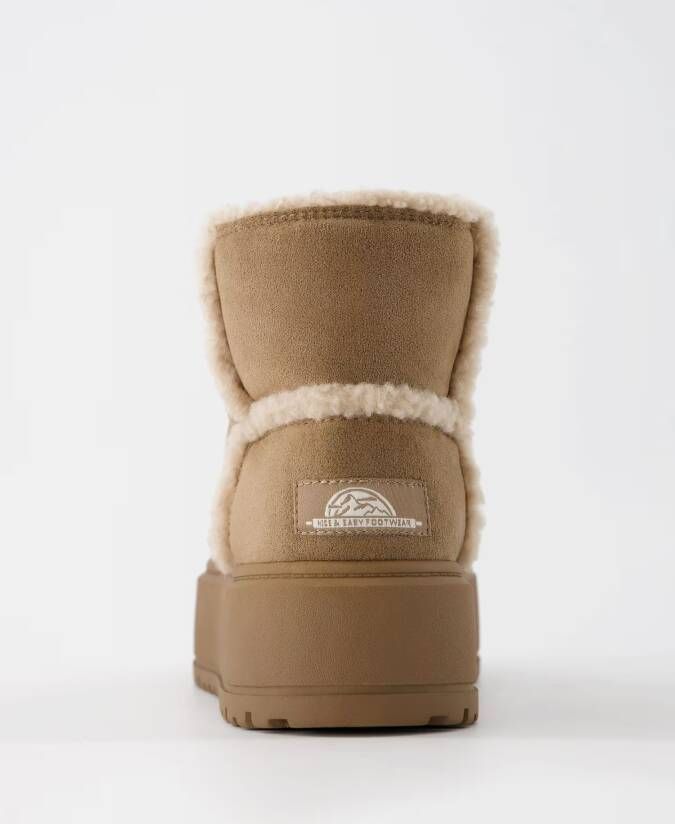 Bershka Boots