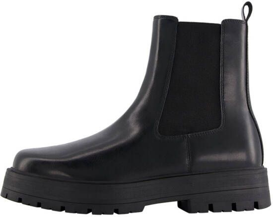 Bershka Chelsea boots