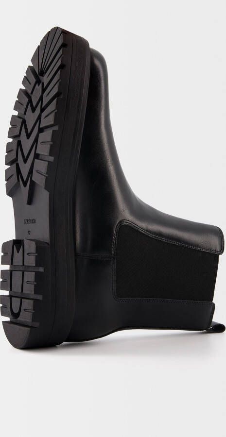 Bershka Chelsea boots