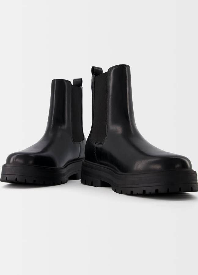 Bershka Chelsea boots