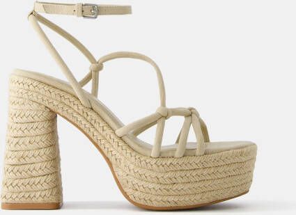 Bershka Sandalen met riem