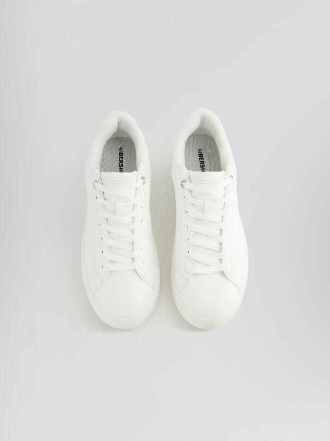 Bershka Sneakers laag