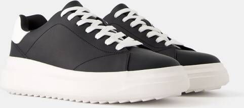 Bershka Sneakers laag