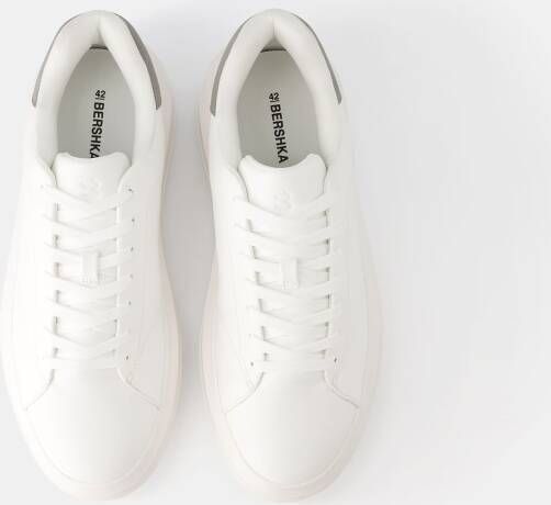 Bershka Sneakers laag