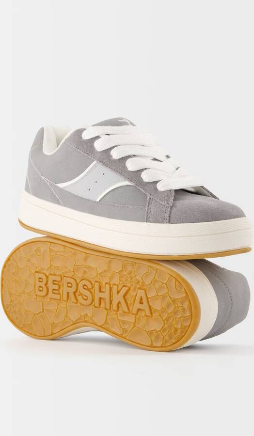 Bershka Sneakers laag