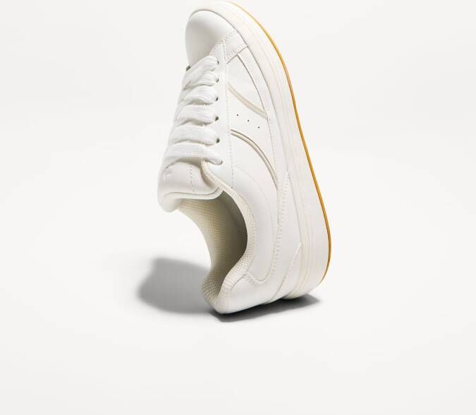 Bershka Sneakers laag