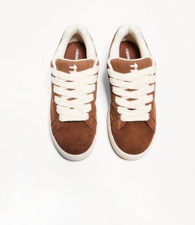 Bershka Sneakers laag