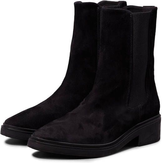 Calvin Klein Chelsea boots