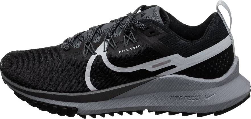 Nike Lage schoen 'React Pegasus Trail 4'