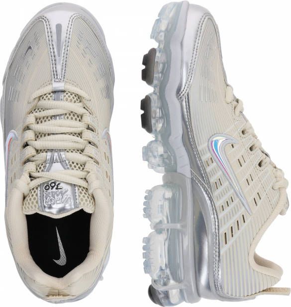 Beige vapormax 2025