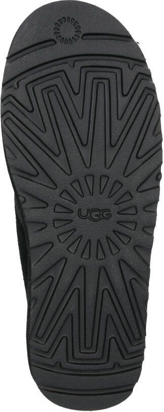 Ugg Chukka Boots 'Neumel'