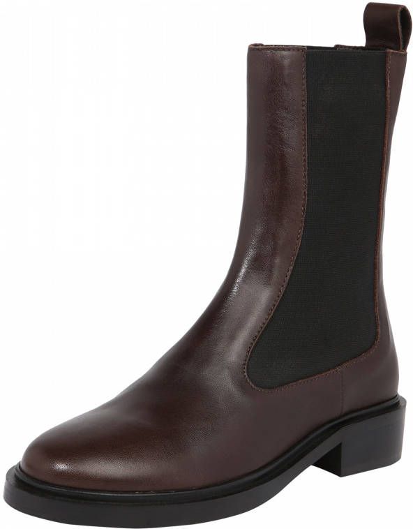 Karolina Kurkova Originals Chelsea boots 'Luna'