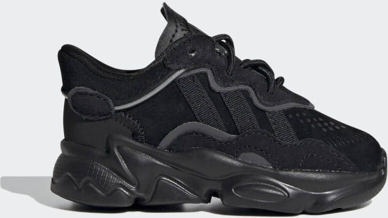 Adidas ozweego store black kids