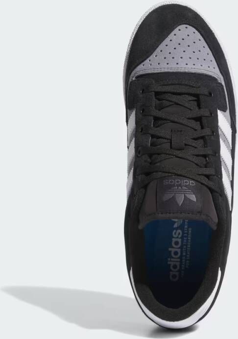 Adidas Centennial ADV Schoenen