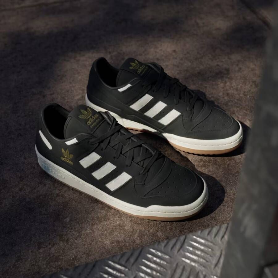 Adidas Forum Low CL Schoenen