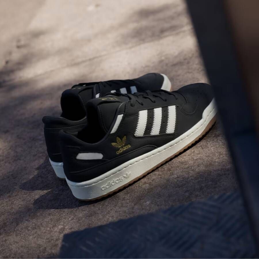 Adidas Forum Low CL Schoenen