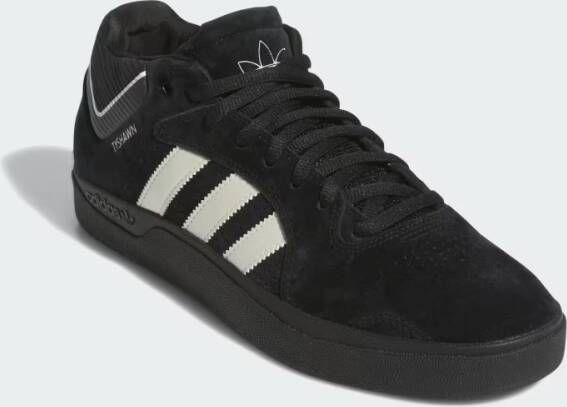 Adidas Tyshawn Schoenen