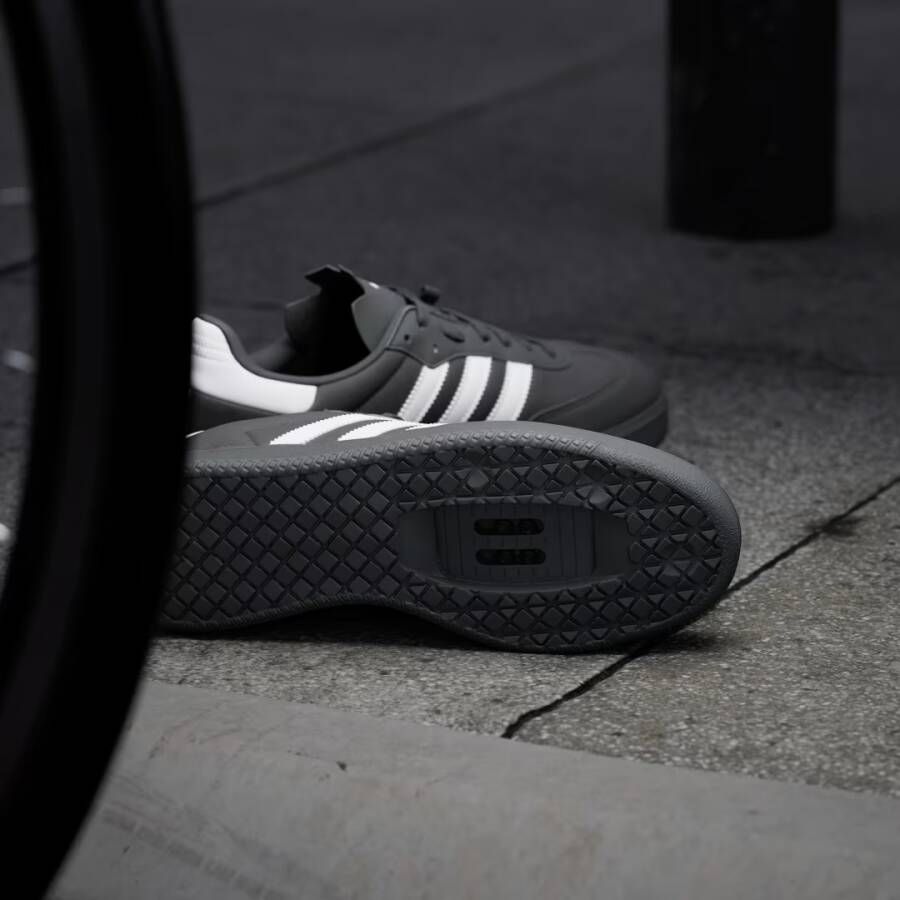 Adidas Velosamba Made With Nature Fietsschoenen