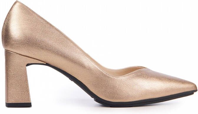 Gouden best sale pumps blokhak