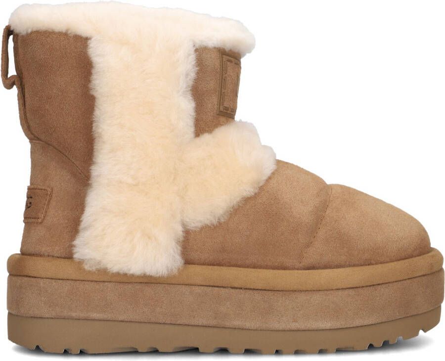 UGG Enkelboots Dames Classic Chillapeak Maat: 43 Materiaal: Suède Kleur: Cognac