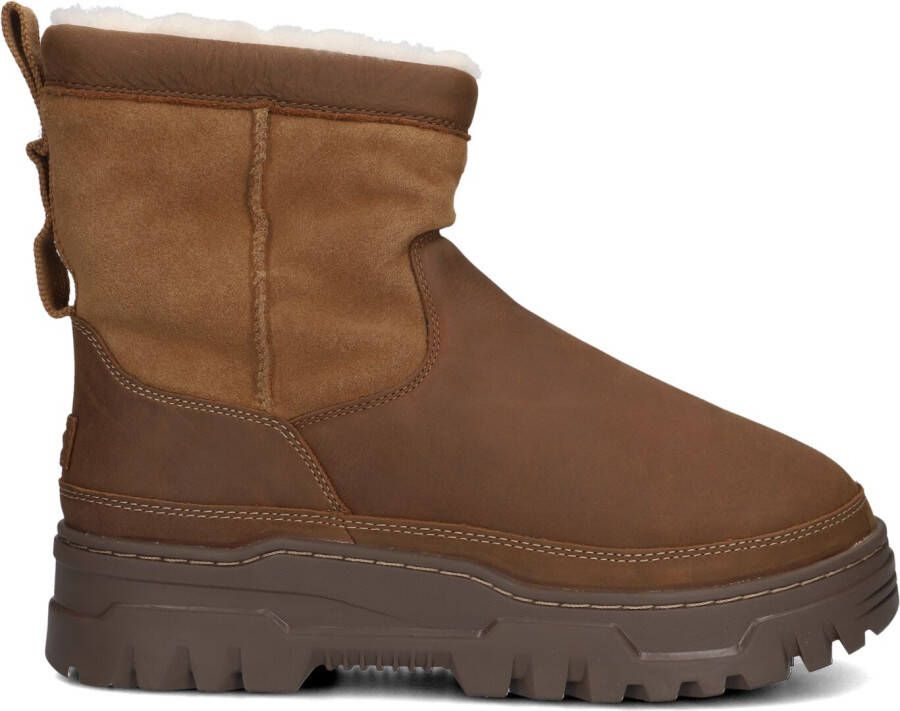 UGG Enkelboots Heren Heritage Pull On Tg Maat: 40 Materiaal: Nubuck Kleur: Cognac