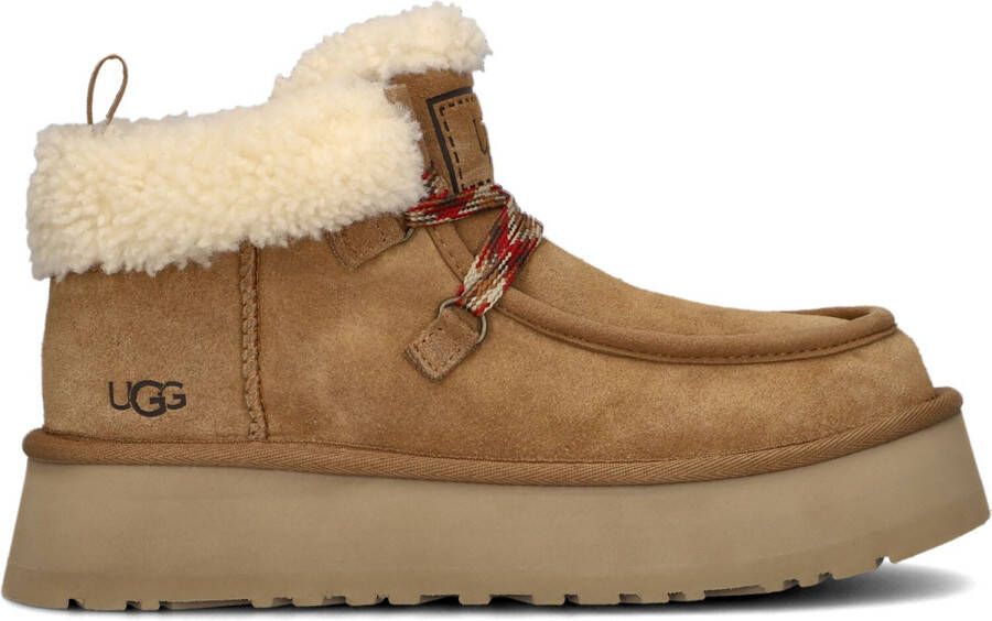 UGG Vachtlaarzen Dames W Funkarra Cabin Cuff Maat 37 Materiaal Suede Kleur Cognac Schoenen