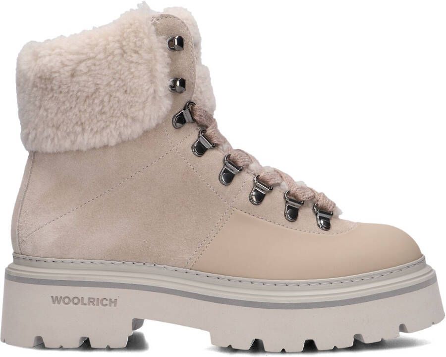 WOOLRICH Veterboots Dames Sheepskin High Logger Gum Maat: 41 Materiaal: Suède Kleur: Beige