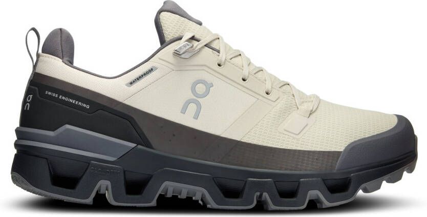 On Cloudwander Waterproof Multisportschoenen zwart beige