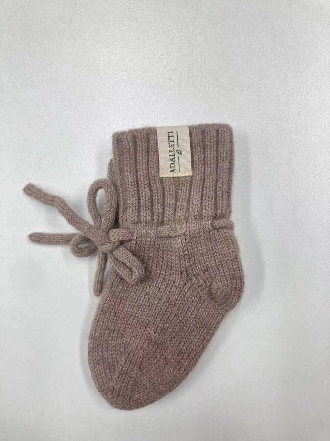 Adalletti Merino wol booties Sand | Merino slofjes | Merino sokken | baby | baby slofjes - Foto 1