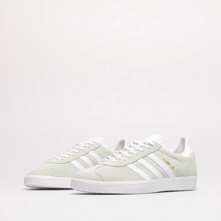 Adidas Groene lage sneaker met gouden accenten Green Heren