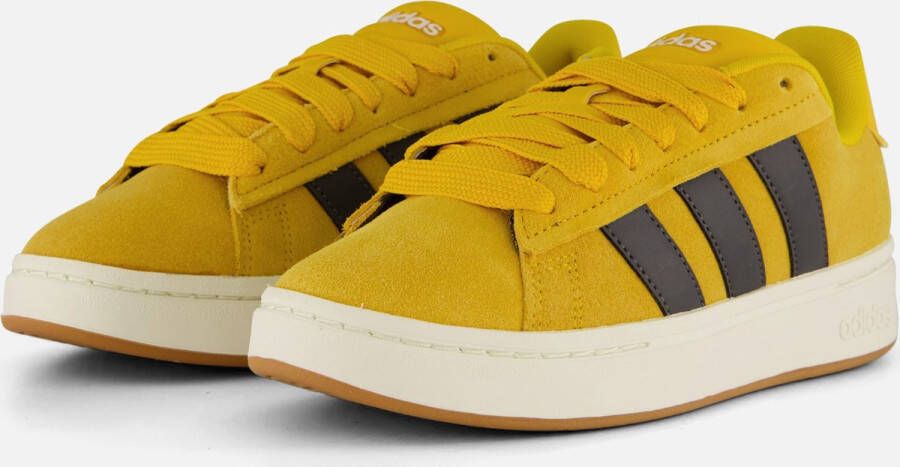 adidas Grand Court Alpha 00s Sneakers geel