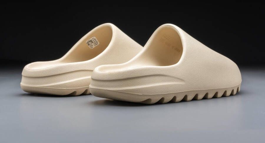 adidas Yeezy Slide Bone (2022 Restock) FZ5897 1 2 Kleur als op foto Schoenen