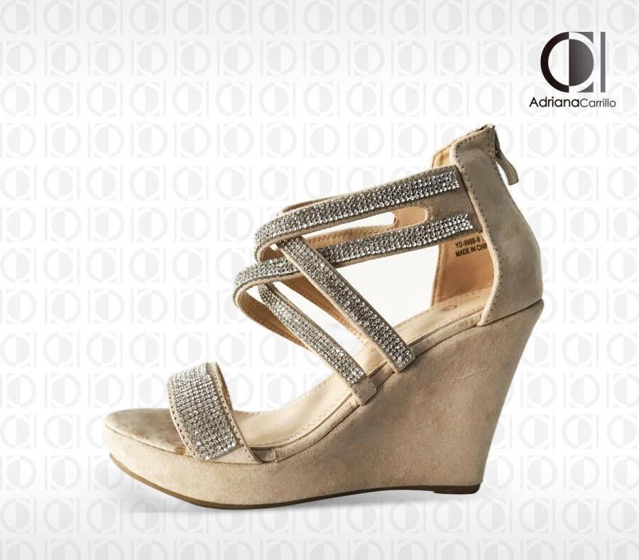 ADRIANA CARRILLO Sandalen op Sleehak Sonrisa Dames YD-9988-9 BEIGE