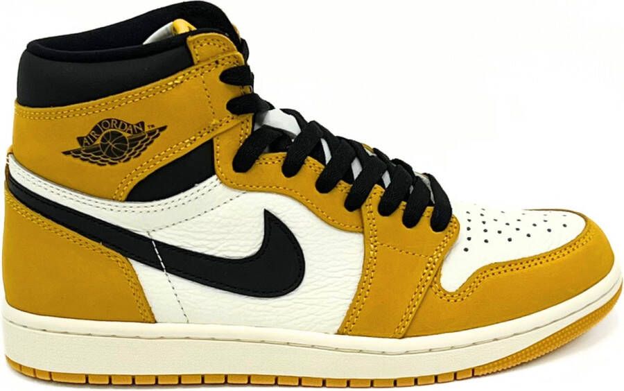 Air Jordan 1 High OG (Yellow Ochre)