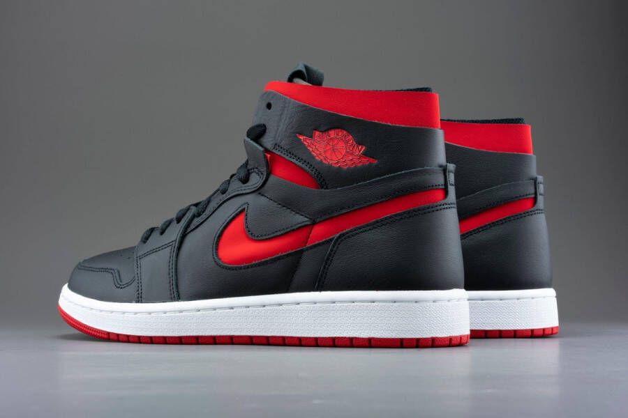 Air Jordan 1 High Zoom Air Cmft Bred CT0979-006 ROOD Schoenen