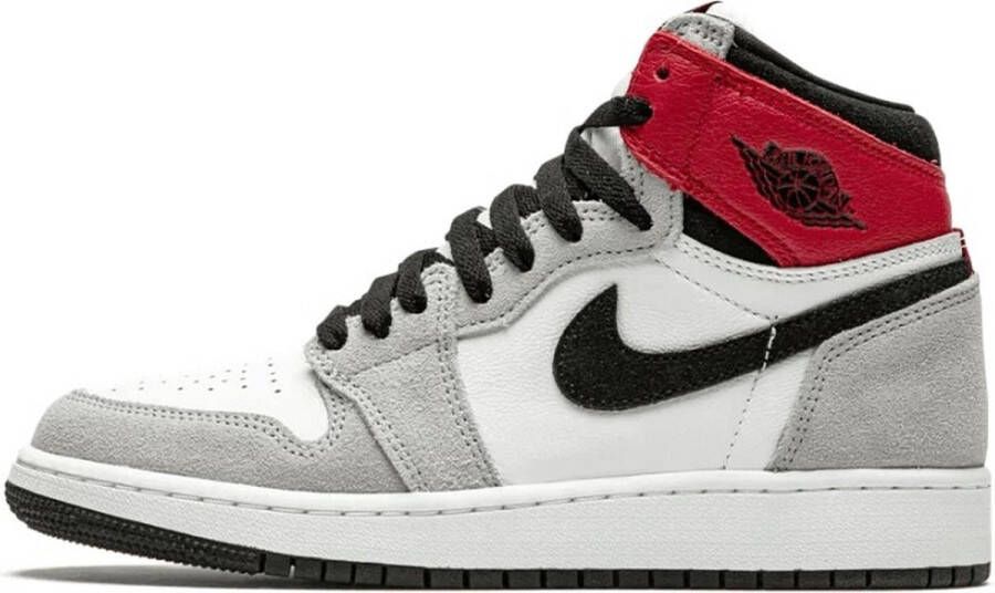 Air Jordan 1 Retro High 'Light Smoke Grey' (GS) 575441-126 grijs zwart wit rood sneakers hoog