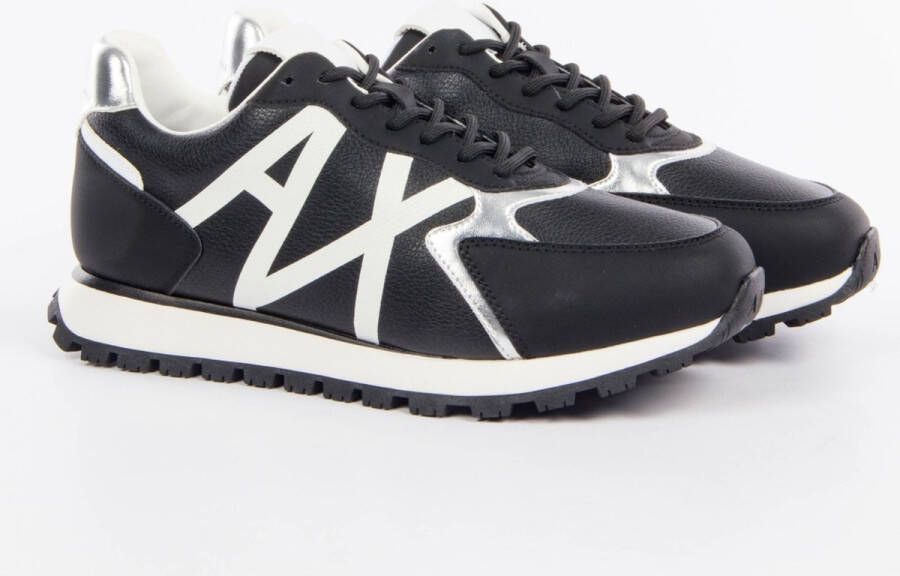 Armani Exchange Zwarte sneakers met contrasterende materialen en kleuren Zwart Dames