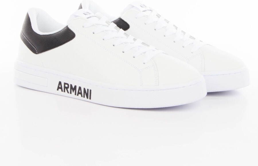 Armani Exchange Essentiële en klassieke witte sneakers White Heren