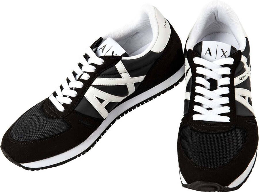 Armani Exchange Zwarte en witte hardloopschoenen Xux017 Xcc68 K489 Black Heren