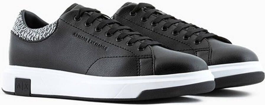 Armani Exchange Essentiële en klassieke zwarte sneakers Zwart Heren