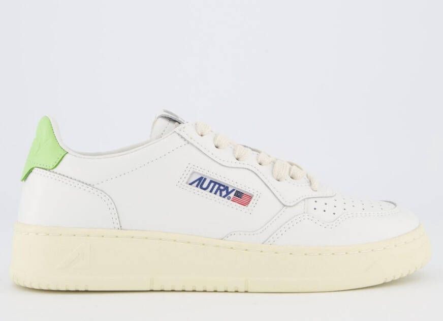 Autry Witte Sneakers met Groene Details White Dames