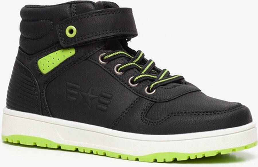 Blue Box hoge jongens sneakers zwart neon groen