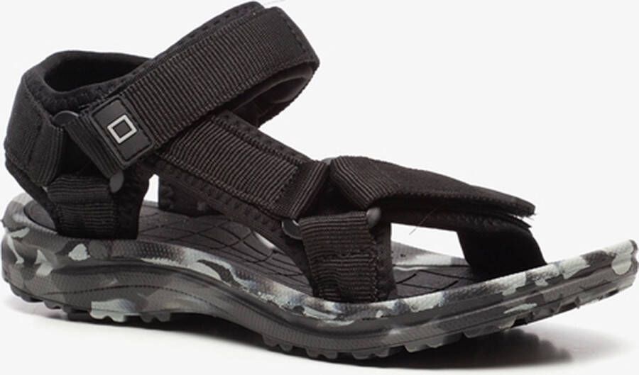 BLUE BOX jongens sandalen zwart met camouflage