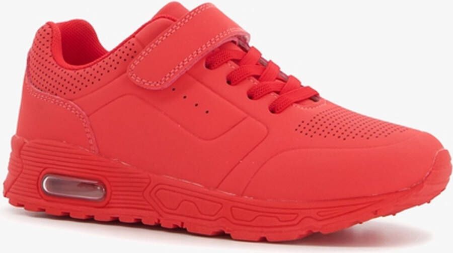 Blue Box jongens sneakers rood met airzool