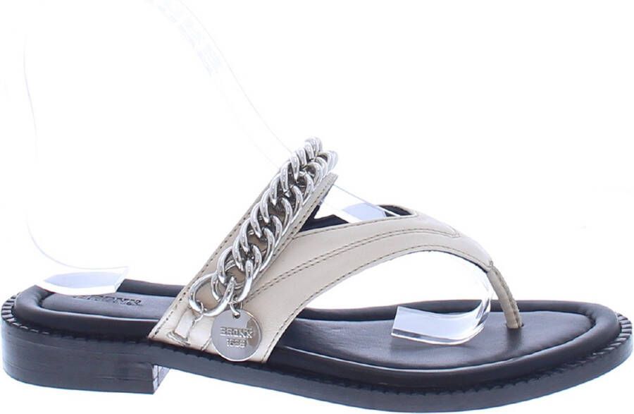 Bronx 84900 New Thrill Sandal