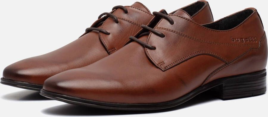 Bugatti Mevit Veterschoenen cognac Leer Heren